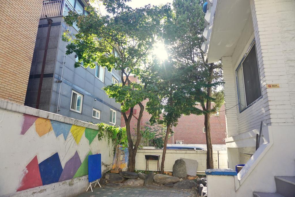 Tiara Guesthouse Seoul Ngoại thất bức ảnh